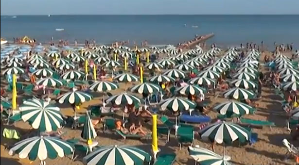 SPIAGGIA NATURISTA A JESOLO, C’E’ IL VIA LIBERA DALLA REGIONE