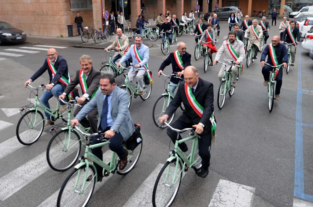 SINDACI IN BICICLETTA PER PROMUOVERE CON L’ULSS 10 L’ATTIVITA’ FISICA