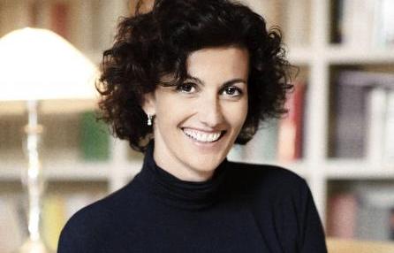 “MODELLATI LA VITA”, LA SCRITTRICE ILARIA CAPRIOGLIO OSPITE DELL’ISTITUTO ALBERTI