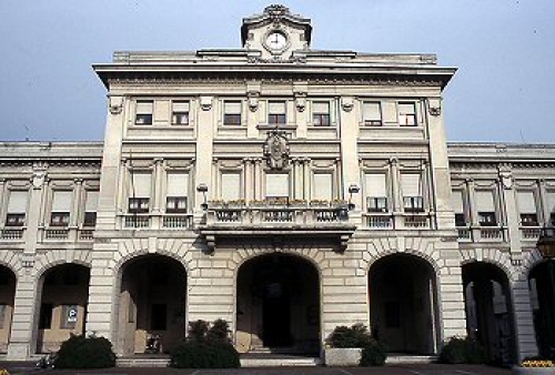 DIPENDENZA DA INTERNET, CONFERENZA AL CENTRO CULTURALE