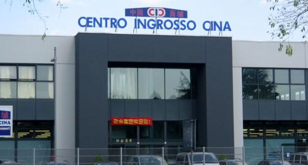 STANGATA DEL COMUNE AL CENTRO INGROSSO CINA DI CORSO STATI UNITI