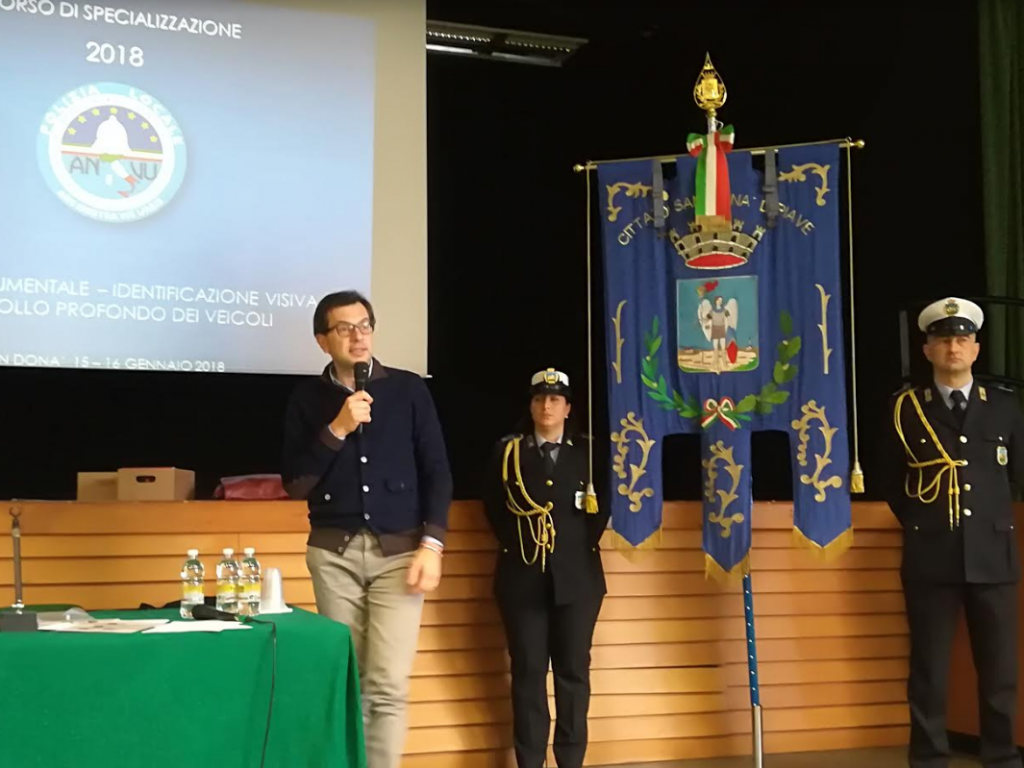 POLIZIA LOCALE: IL CORSO SUL RICONOSCIMENTO DEI DOCUMENTI FALSI