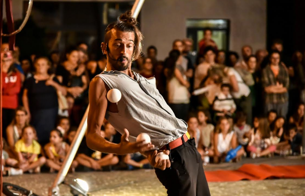 CIRCOVAGANDO 2018: TAPPA A CAVALLINO PER LA RASSEGNA DI CIRCO CONTEMPORANEO