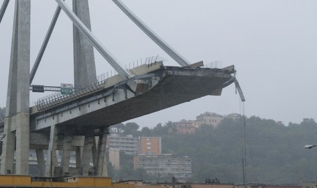 TRAGEDIA MORANDI: IL SALUTO DI ZAIA AI VIGILI DEL FUOCO VENETI IN PARTENZA PER GENOVA