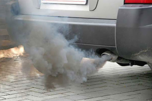 AMBIENTE. PROROGATA AL 5 MAGGIO SCADENZA BANDO ROTTAMAZIONE AUTO E VIA LIBERA SPERIMENTAZIONE MEZZI PUBBLICI PER ABBATTERE EMISSIONI INQUINANTI.  BOTTACIN, “IMPORTANTI AZIONI ANTISMOG IN UNA STRATEGIA MIRATA”