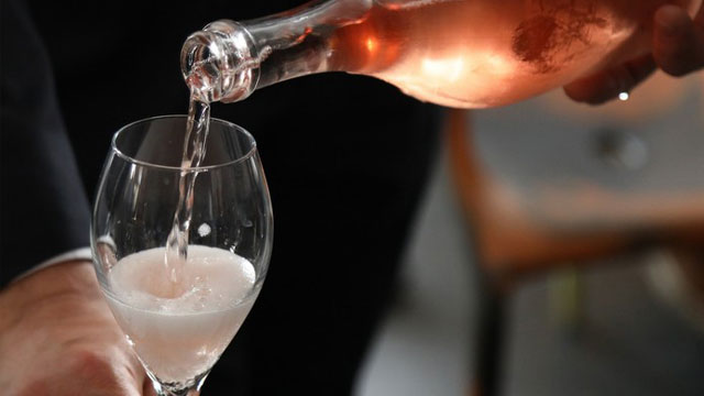 PROSECCO ROSE’. PRESIDENTE ZAIA, “UN SEGNALE CHE PREMIA IL LAVORO DEI NOSTRI PRODUTTORI E UN MESSAGGIO POSITIVO IN QUESTO MOMENTO DI CRISI LEGATA AL CORONAVIRUS”