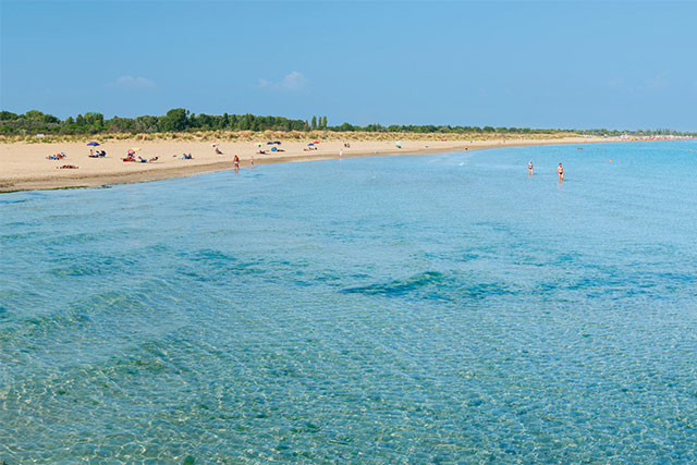 STRUTTURE FISSE IN SPIAGGIA ANCHE IN INVERNO A CAVALLINO TREPORTI