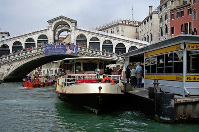 TRASPORTO PUBBLICO – MONTANARIELLO E ZOTTIS (PD):  “AZIENDE VIRTUOSE NONOSTANTE LA REGIONE, CHE ADESSO DEVE FARE LA PROPRIA PARTE. NON BASTA CHIEDERE SOLDI A ROMA”