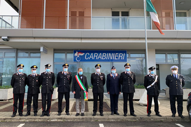 SEDE PROVVISORIA DEI CARABINIERI, LA VISITA DEL SINDACO ZOGGIA