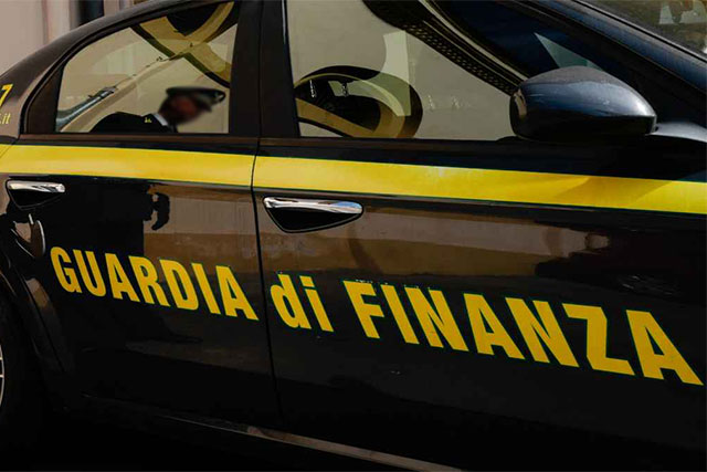 GDF PADOVA SEQUESTRA 200 MILA OCCHIALI NON A NORMA. I COMPLIMENTI DI ZAIA,  “EVITATI DANNI AI COMMERCIANTI ONESTI E ALLA SALUTE DEI POTENZIALI ACQUIRENTI”