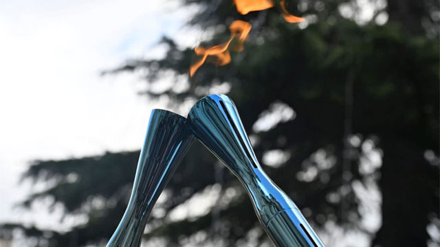 LA FIAMMA OLIMPICA FA TAPPA A MUSILE DI PIAVE: AD ACCOGLIERLA L’ENTUSIASMO DEI BAMBINI