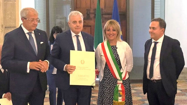 ONORIFICENZA AL MERITO DELLA REPUBBLICA PER IL CHIRURGO ORTOPEDICO LUIGINO TURCHETTO